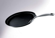 Load image into Gallery viewer, Le Creuset 28CM Pancake Pan
